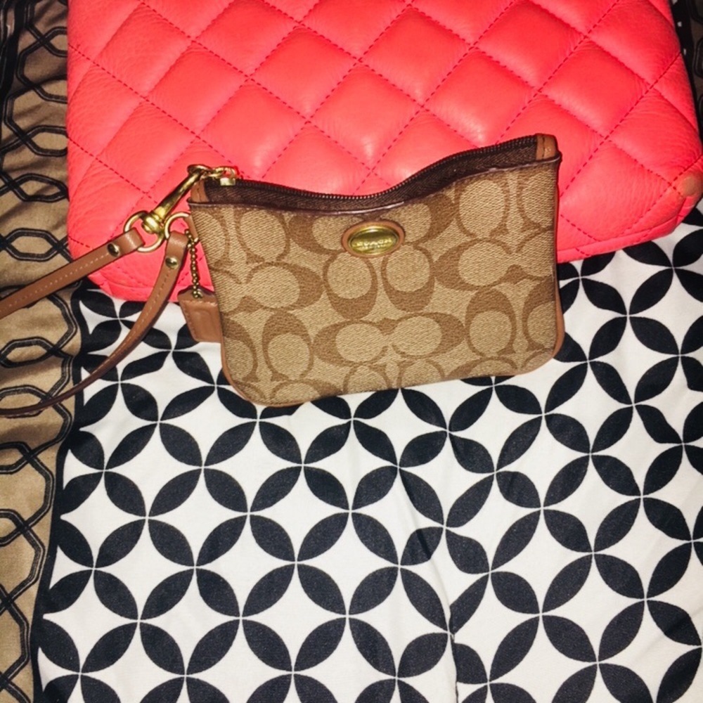 Authentic Coach Wristlet
